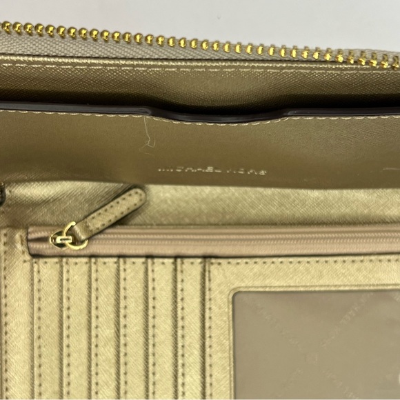 Michael Kors Jet Set Travel Glitter Pale Gold Phone Case Wristlet Wallet - Picture 9 of 12